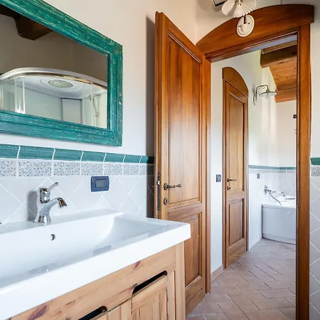 Calyra By Klodge Olbia