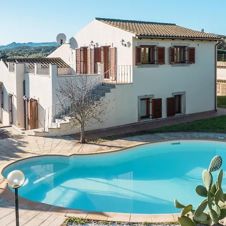Villa Calyra By Klodge Olbia